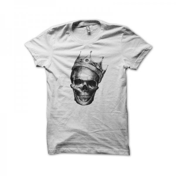 Skull crown of white T-shirt